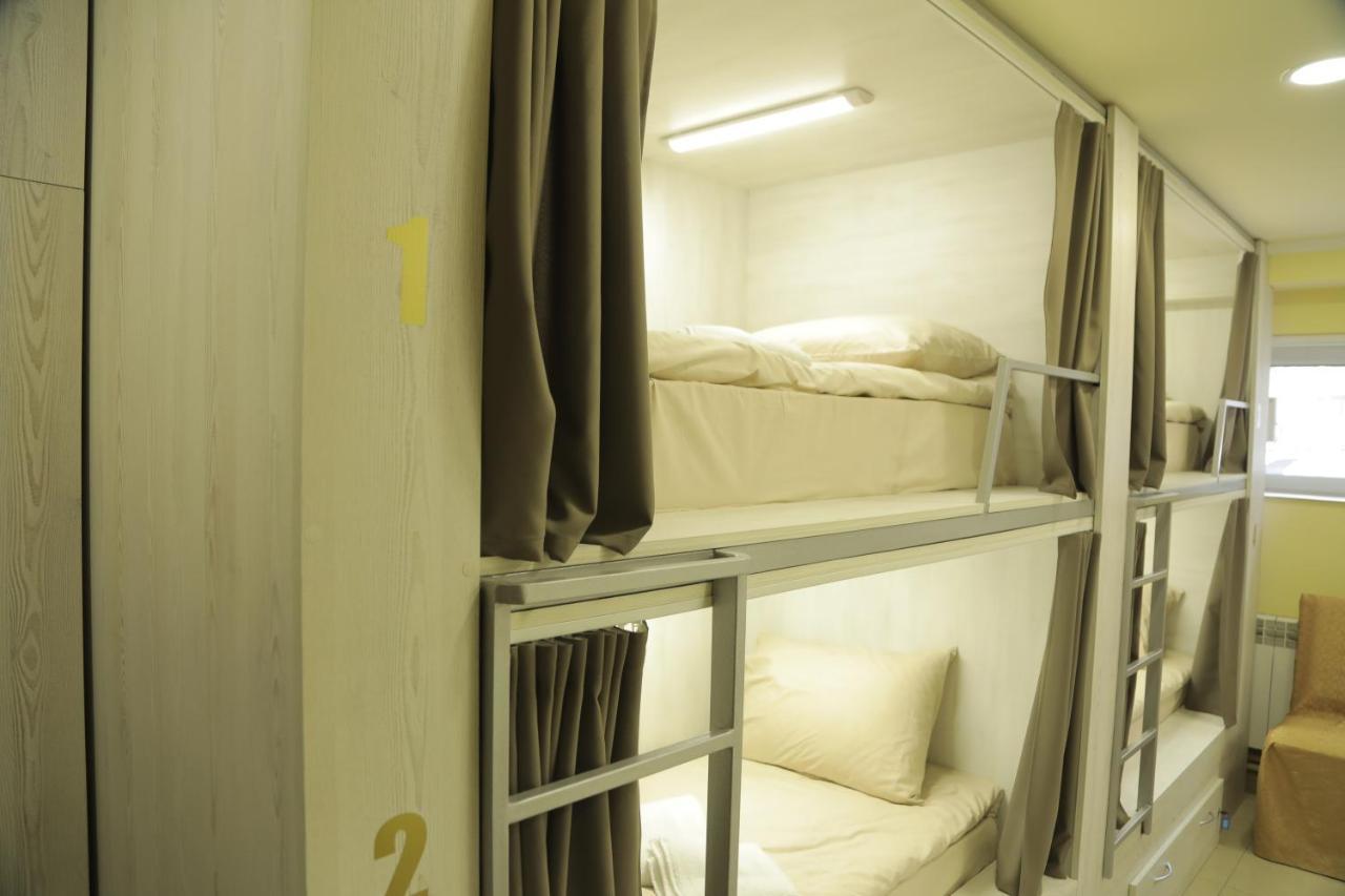 5X5 Hostel Jerevan Buitenkant foto