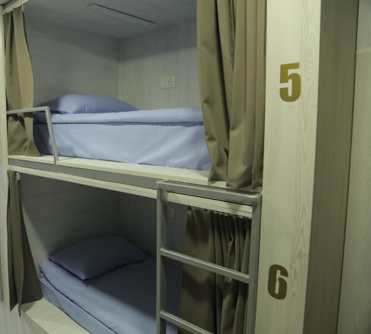 5X5 Hostel Jerevan Buitenkant foto